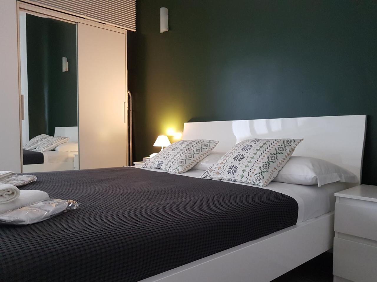 Milano Navigli Apartment - Via Savona Екстер'єр фото